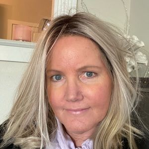 Meet your Posher, Sherry